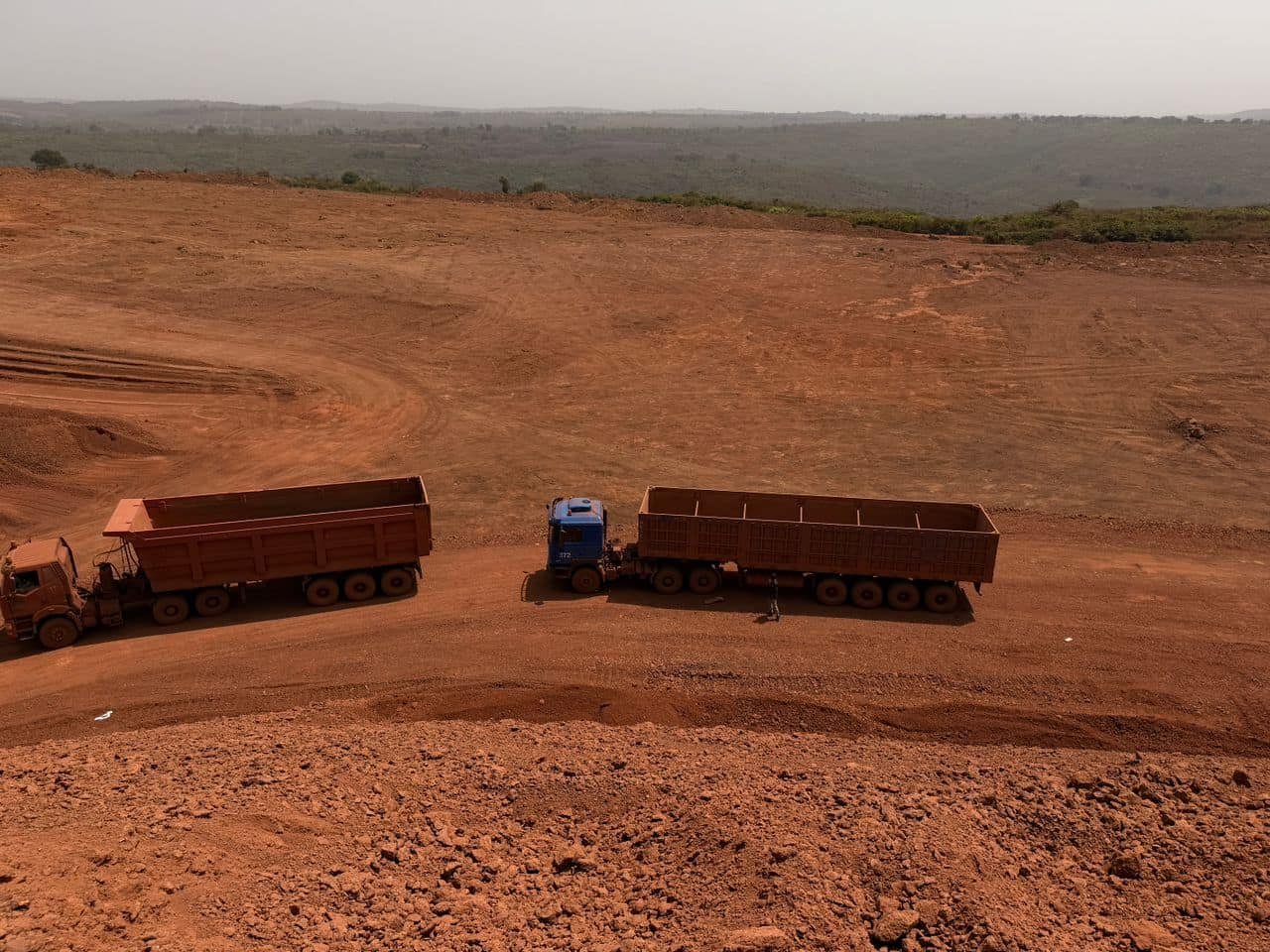 Convoi de camions SHACMAN